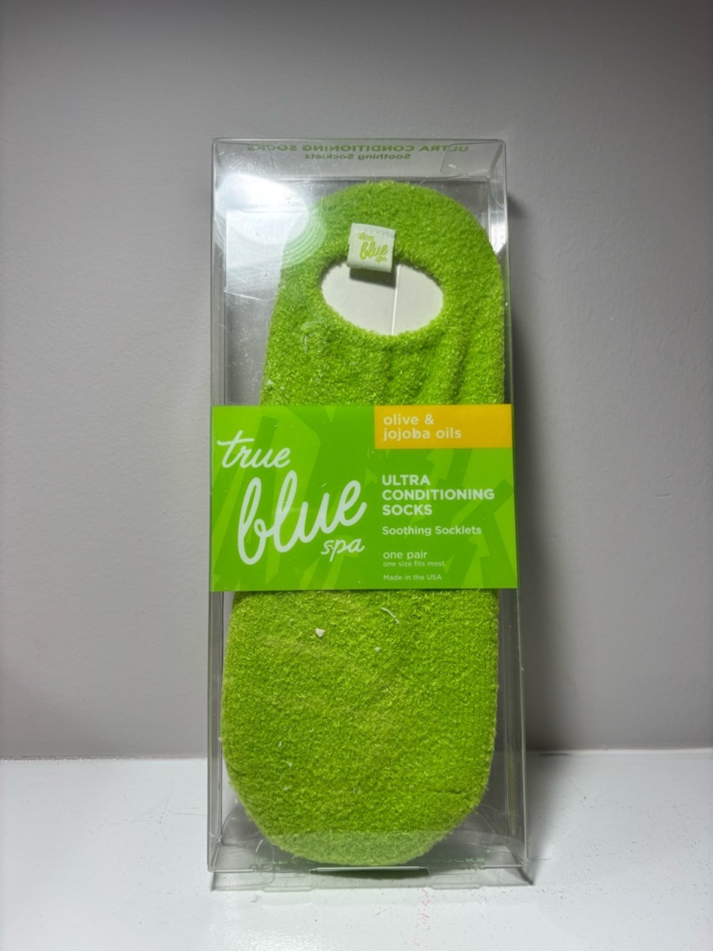 True Blue Spa Ultra Conditioning Socks - Bath and Body Works Vintage
